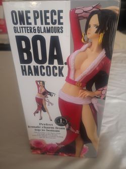 Glitter & Glamours Boa Hancock Figure