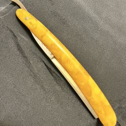 Henry Martin Straight Razor