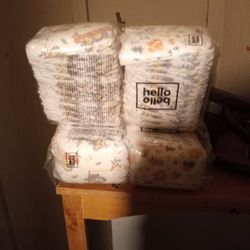 NEW BORN PAMPERS 84 COUNT HELLO BELLO BRAND