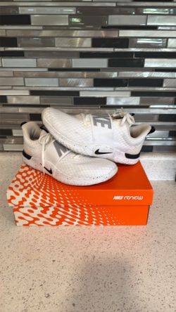 Nike Shoes Womens 10 In-Season TR 9 Oreo Sneakers AR4543 100 White Black Mesh