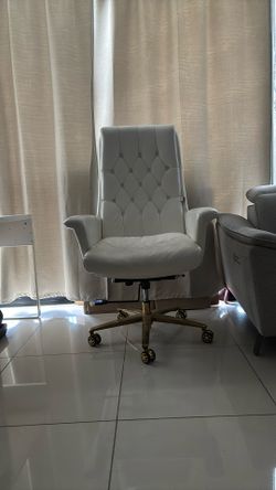 KINNLS Cellier Massage Office Chair