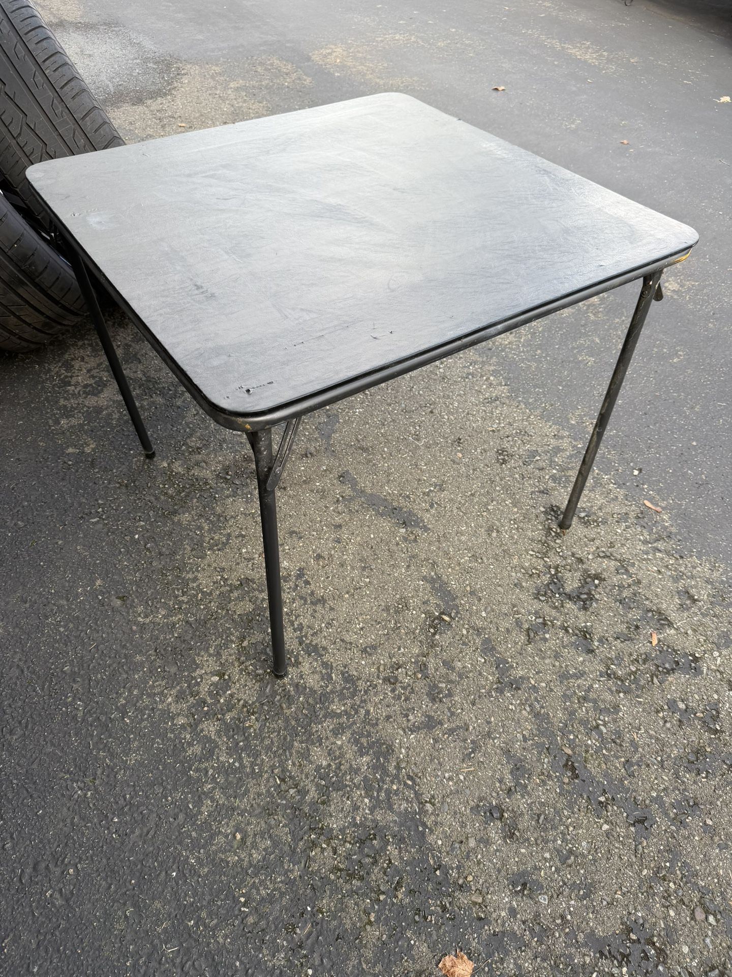 Folding Table 
