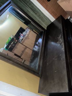 Dresser brown/ Free