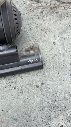 DYSON DC40 vacuum