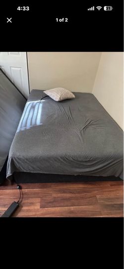 Full/Queen Mattress with Low Platform Base