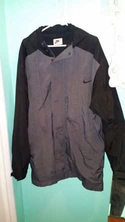 Nike jacket .. fleece lined...size xl...good condition!