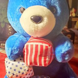 KING PLUSH TEDDY BEAR