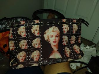 Merlynvintage brown Marilyn monroe