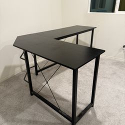 black corner table