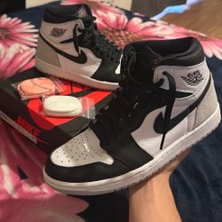 Air Jordan 1 Retro High OG White Bleached Coral Black
