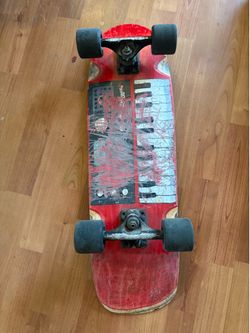 Landyachtz dingy skateboard short board