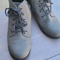 Size 10  Grey Warm Boots