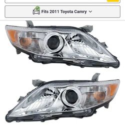 2010-11 Toyota Camry headlight assembly