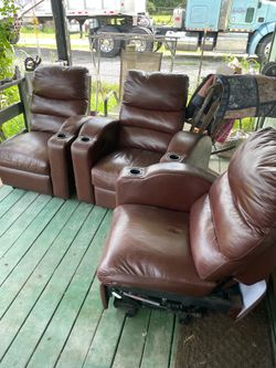 Recliner sofa