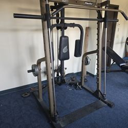 Weights and gym equipment 