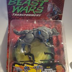 Beast Wars Transformers: Maximal Wolfang: Packaging Not Perfect 
