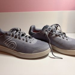 ADIDAS FIVE TEN SLEUTH DLX CANVAS MOUNTAIN BIKE SHOES