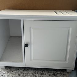 White Hidden Litter Box Storage Cabinet/bench