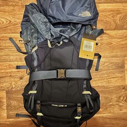 The North Face Trail Lite 65 (liter) Backpack NWT