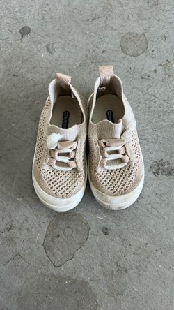 Free! Toddler Shoes 