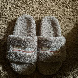 Balenciaga Fur Slides Grey