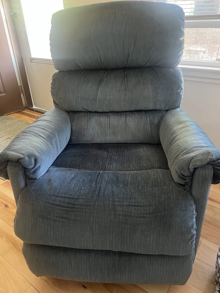 Free Recliner