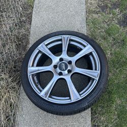 3 rires and rem 225 40RF18 92W