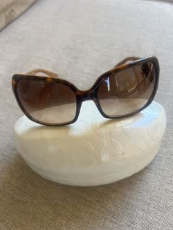 coach sunglasses 🕶️ 