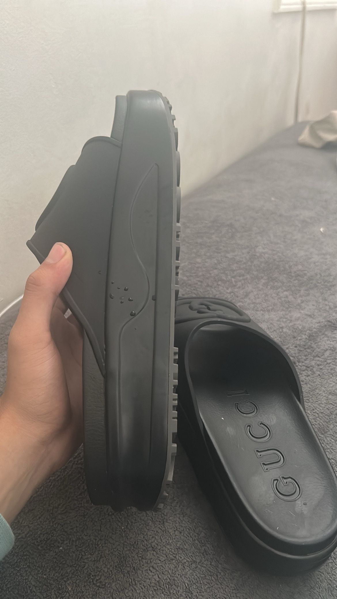 Gucci Slides Black