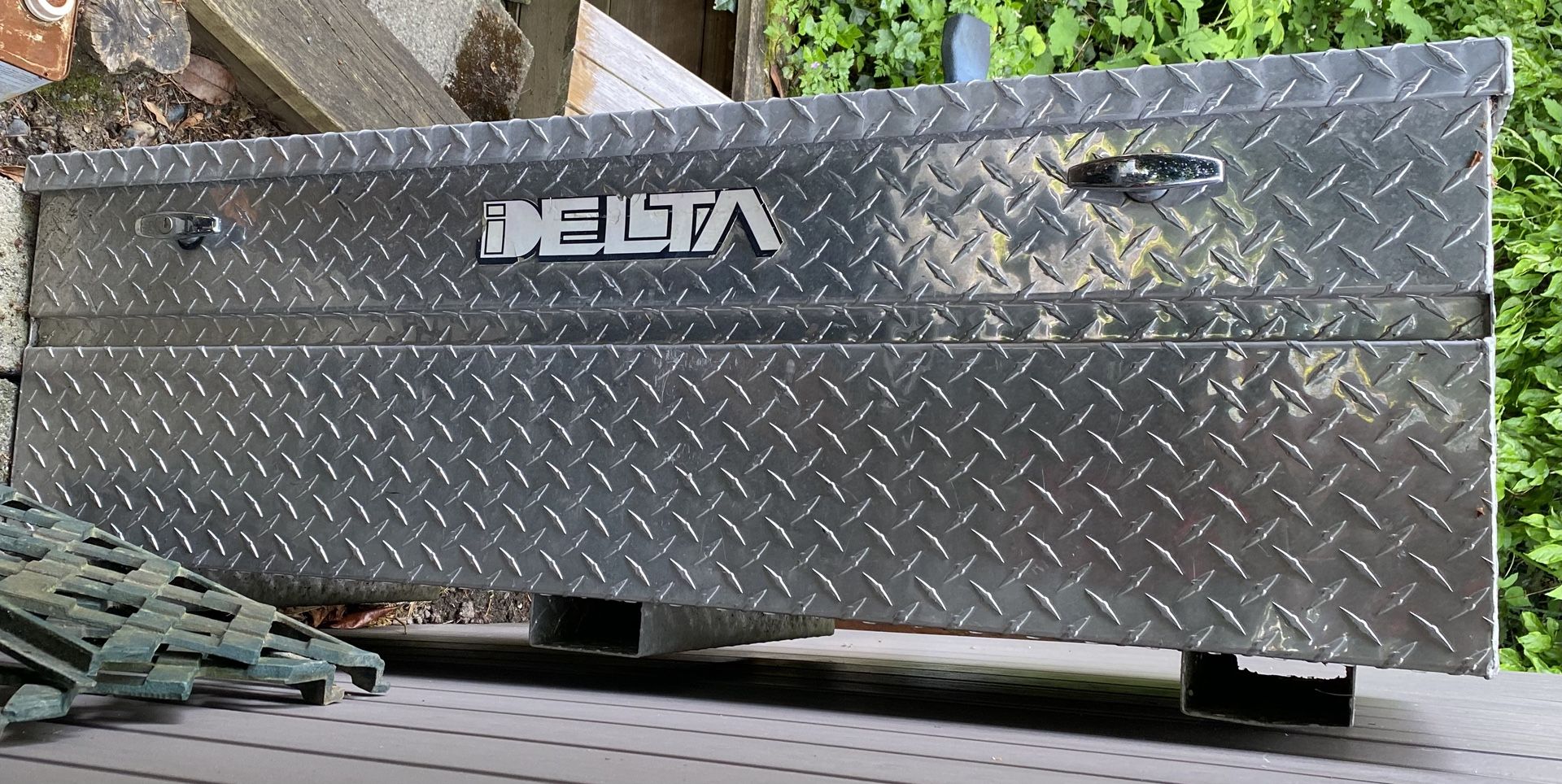 Delta Truck Box