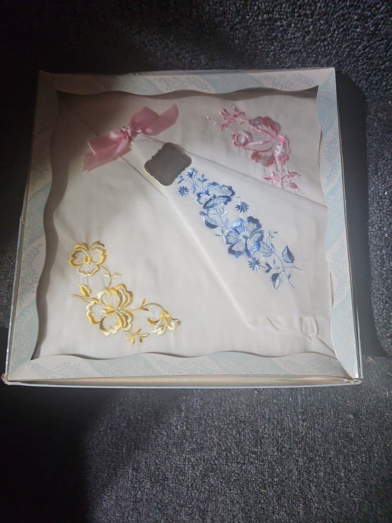 Antique scarf