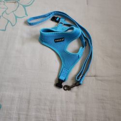 Make Offer..Dog Harness ..Puppia