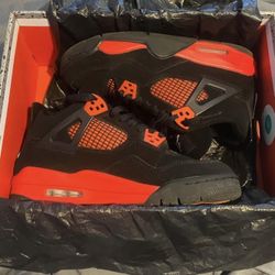 Jordan 4