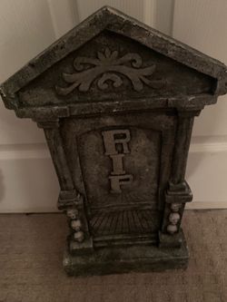 Halloween RIP Tombstone Decoration