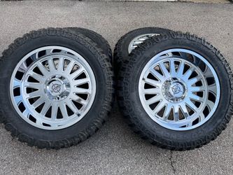 20x10 INCH  LETHAL OFF-ROAD RIMS  6 LUG UNIVERSAL FITS CHEVY, FORD, NISSAN, NEW DODGE RAM AND NEW TUNDRA NEW TIRES  33x12.50R20 LT   PRICE NEGOTIABLE 