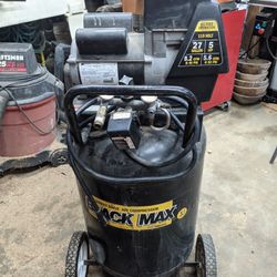 Black Max Direct Drive Air Compressor 5hp 27 Gal