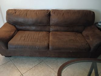 Sofa, Loveseat & Tables