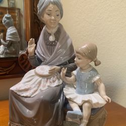 Sale! Lladro A Visit With Granny 9” Tall 