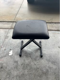 X style piano chair