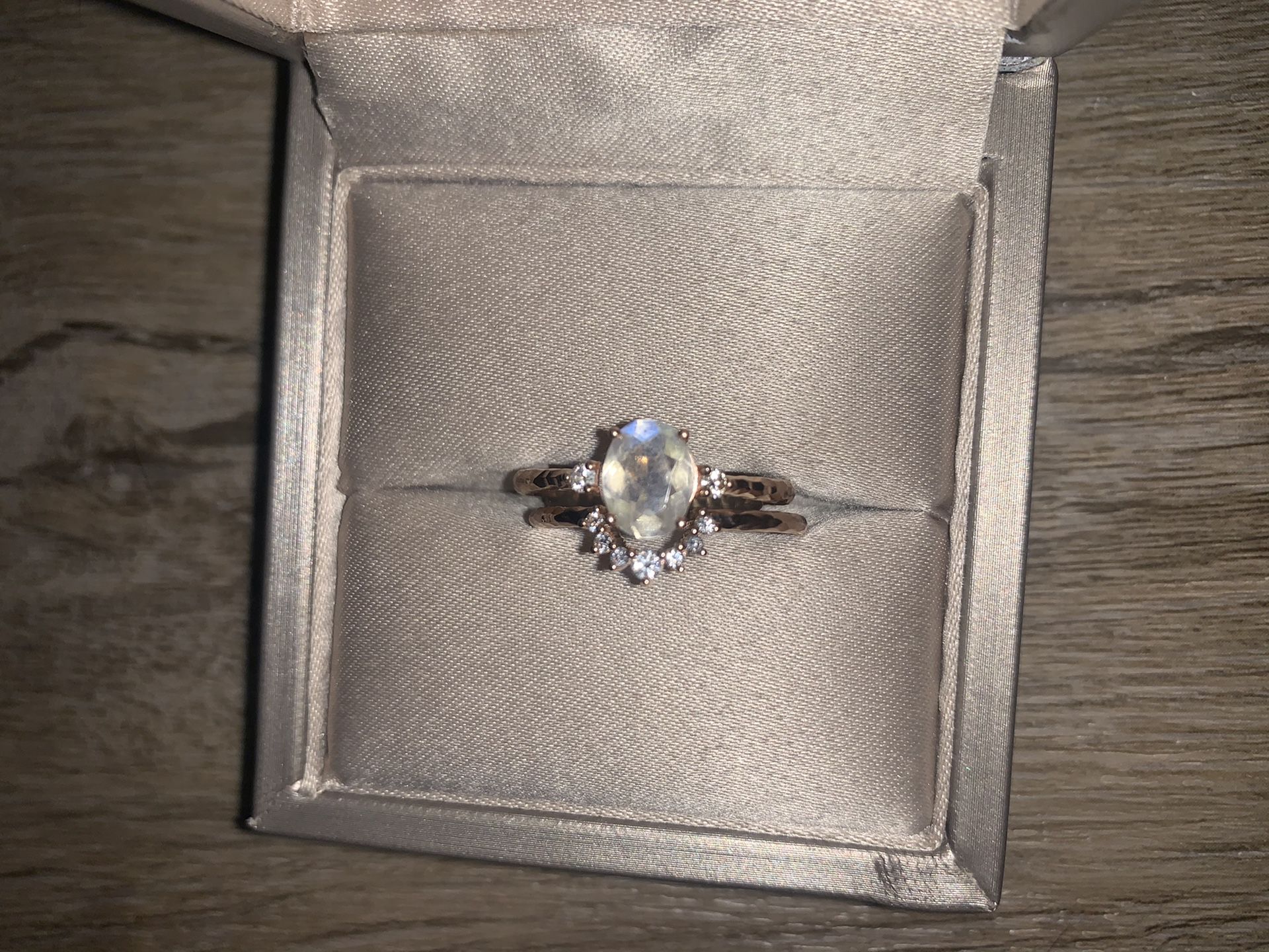 Engagement ring set - Moonstone as main stone