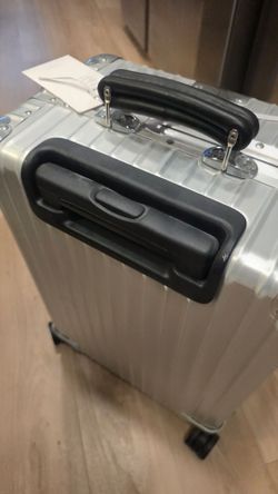 Rimowa Luggage Classic Cabin