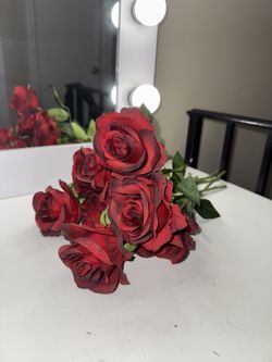 Medium Stem Roses 