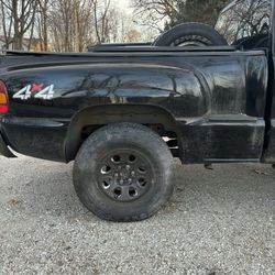 Single Cab step side truck bed