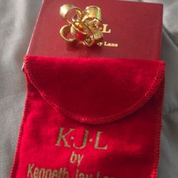 Kenneth Jay lane Bow Ring