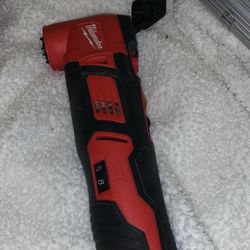 Milwaukee Multi Tool