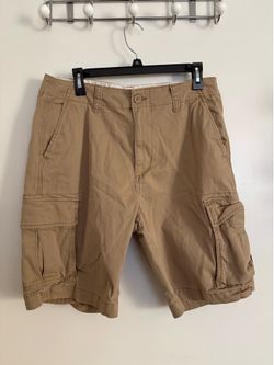 Old Navy Beige Cargo Shorts Size 34