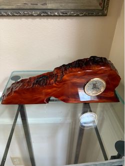 Live- edge wooden clock from New Zealand hand made 10”L