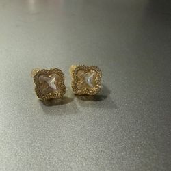 Beautiful Gold Tone Earrings