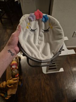Folding saucer chair for dolls unicorn