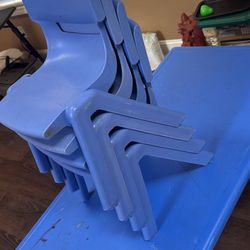 Kids table chair set